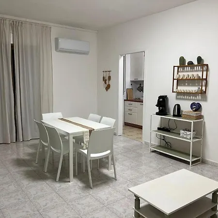 Sunset Bliss Apartment